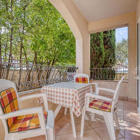 House Laura 200M From The Beach And The Center Apartamento Poreč Exterior foto