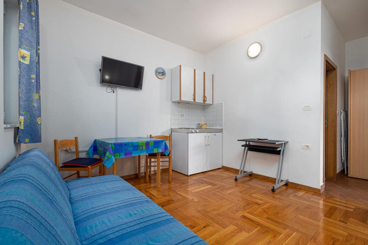 House Laura 200M From The Beach And The Center Apartamento Poreč Exterior foto